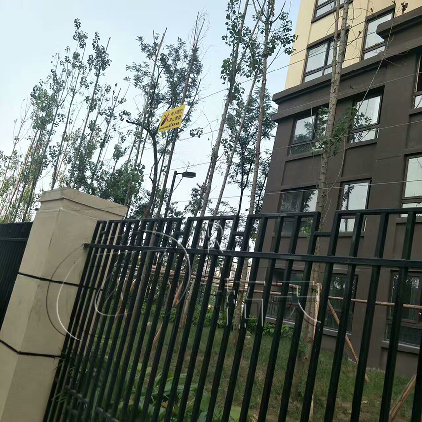重慶昕晖•香缇時光小區電子圍欄案例圖